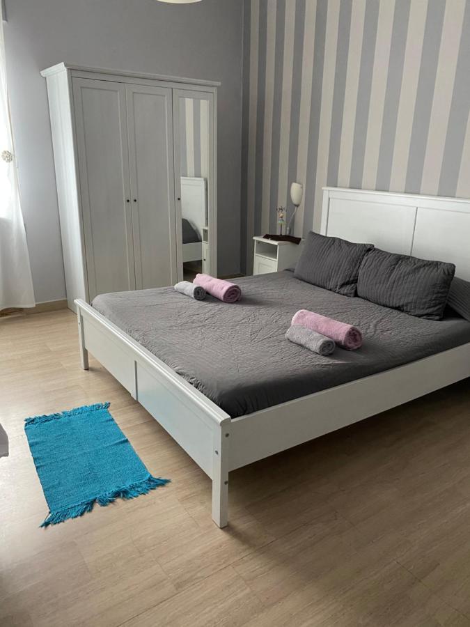 Enna Inn Centro Ngoại thất bức ảnh